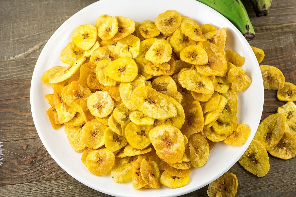 Zambos Green Salsa Banana Chips Premium Plantain Chips