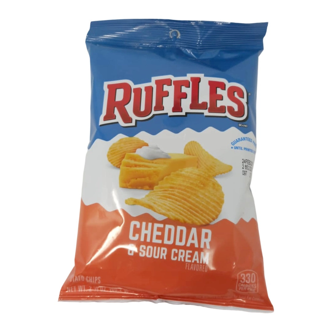 Ruffles Rruffles Wave Ridges Ruffles Potato Chips 60.2g Bag Crispy Ridges Bold Cheddar & Sour Cream